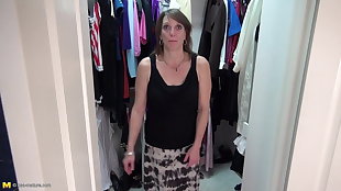 Fledgling mommy boinks her greedy snatch in wardrobe